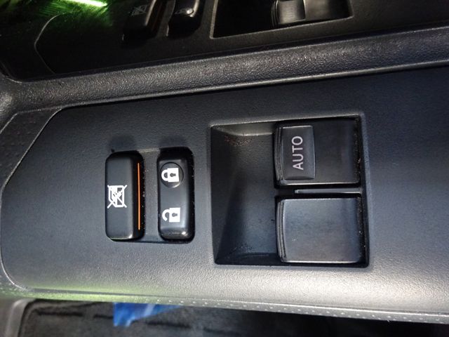 Toyota FJ CRUISER 2013-03 5792-27