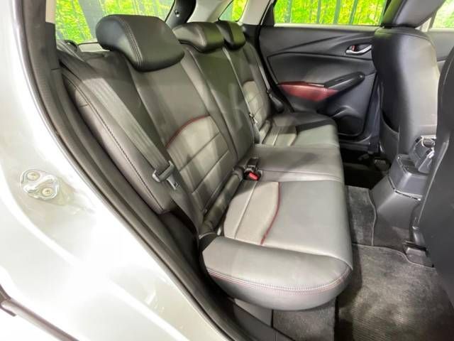 Mazda CX-3 2016-01 11172-10