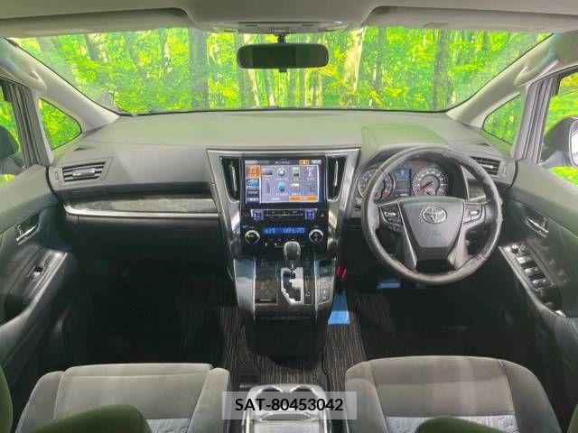 Toyota VELLFIRE 2016-06 336933-1