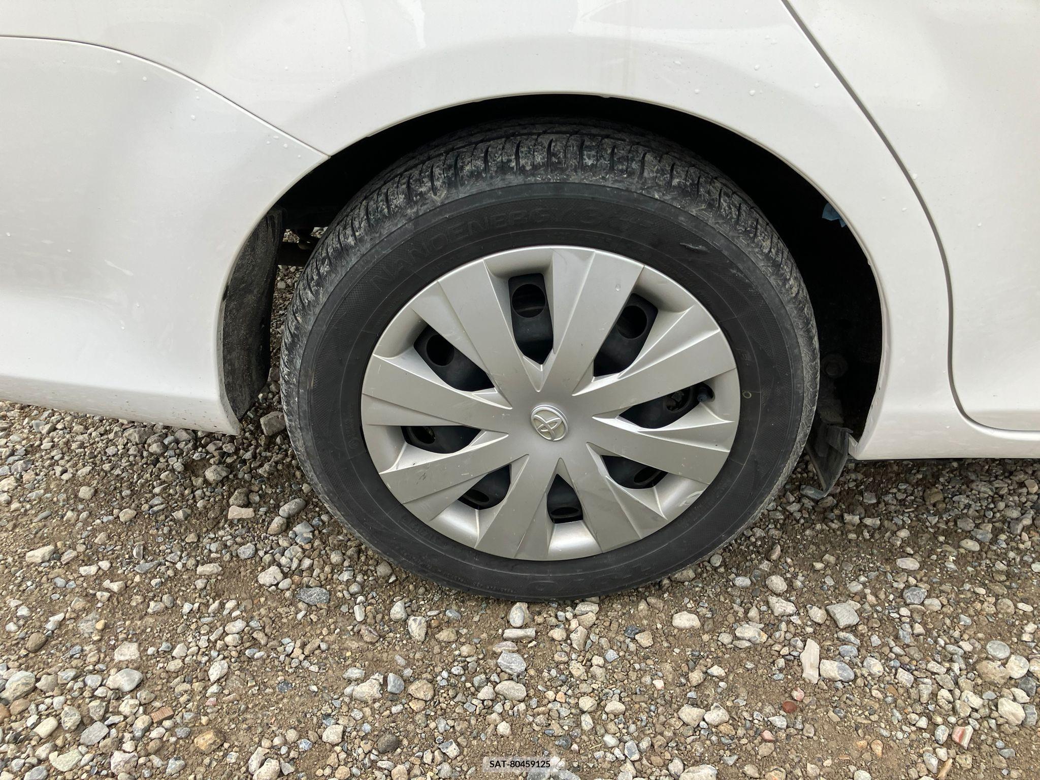 Toyota COROLLA FIELDER 2017-02 257745-17