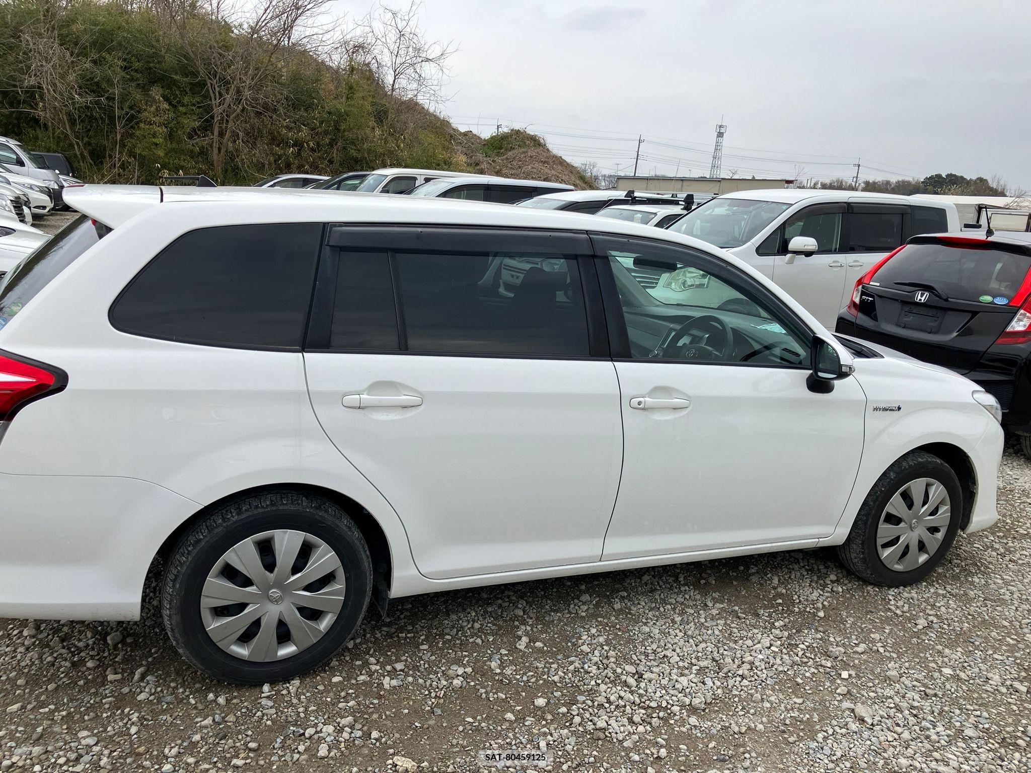 Toyota COROLLA FIELDER 2017-02 257745-6
