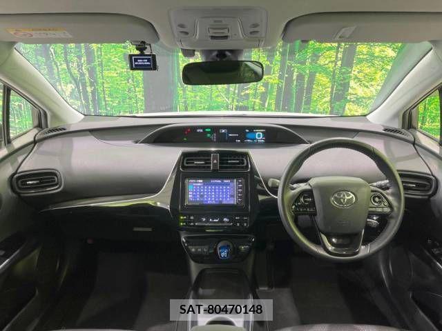 Toyota PRIUS 2020-04 282066-1