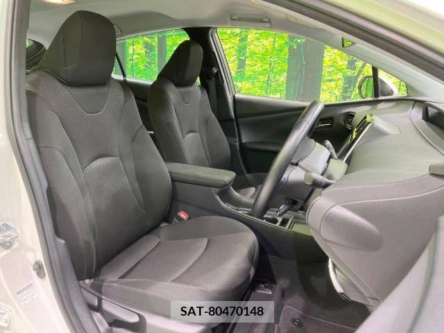 Toyota PRIUS 2020-04 282066-8