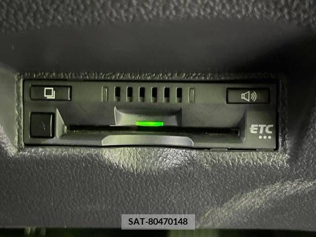 Toyota PRIUS 2020-04 282066-6