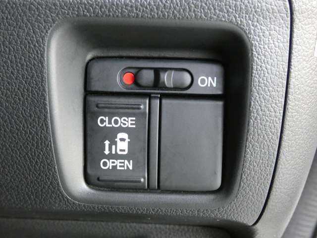 Honda N BOX CUSTOM 2016-02 13760-16