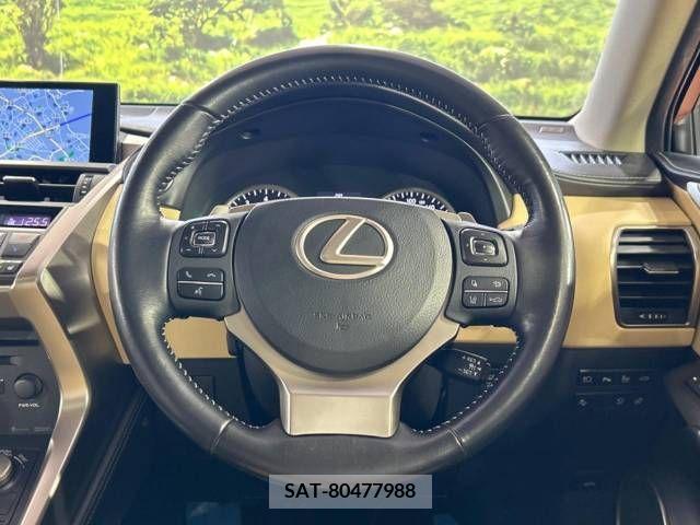 Lexus NX 2015-02 354262-11