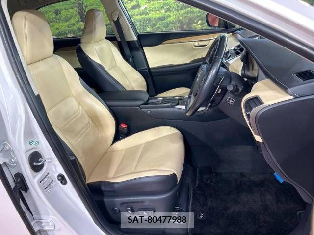 Lexus NX 2015-02 354262-8