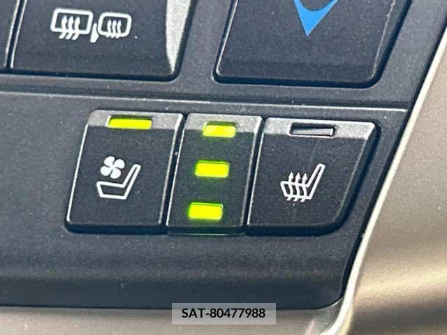 Lexus NX 2015-02 354262-6