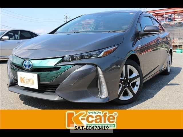 Toyota PRIUS PHV 2018-06 322613-0