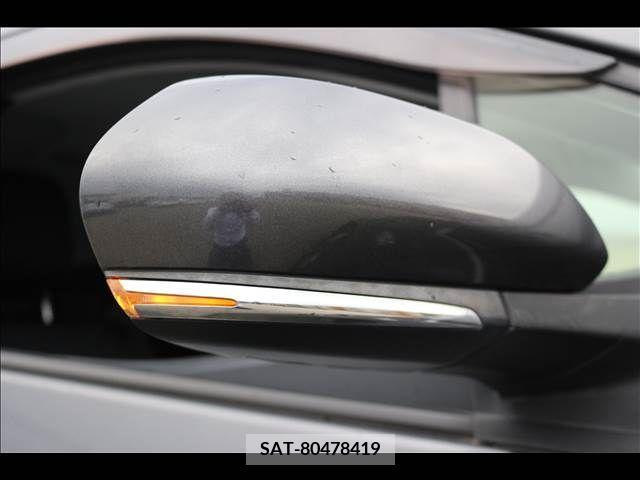 Toyota PRIUS PHV 2018-06 322613-10