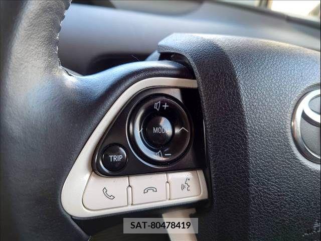 Toyota PRIUS PHV 2018-06 322613-16