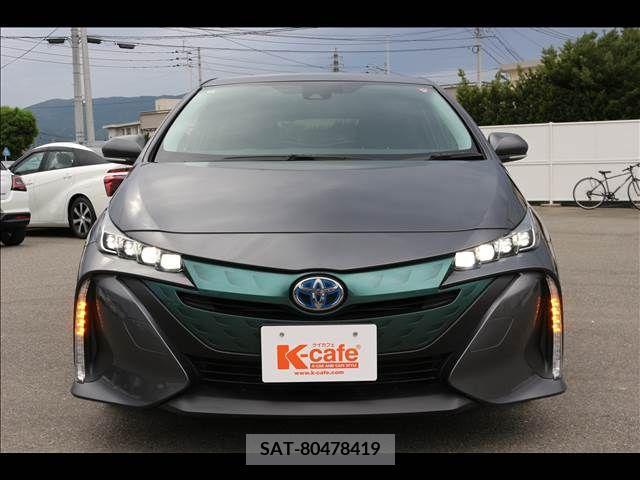 Toyota PRIUS PHV 2018-06 322613-24
