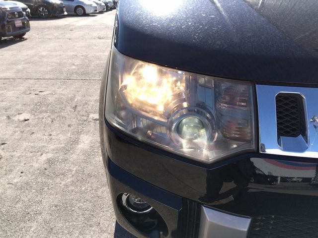 Mitsubishi DELICA D5 2010-08 193235-21