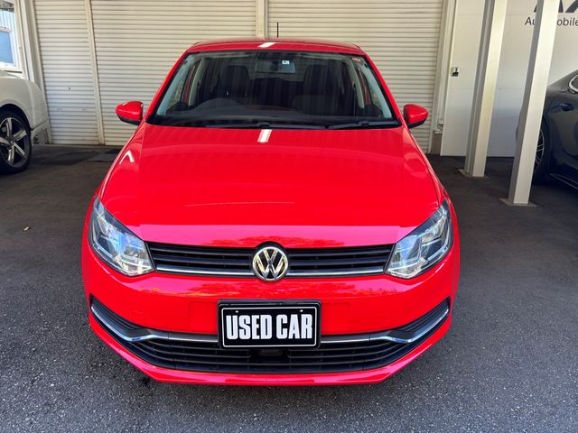 VolksWagen POLO 2014-09 18499-2