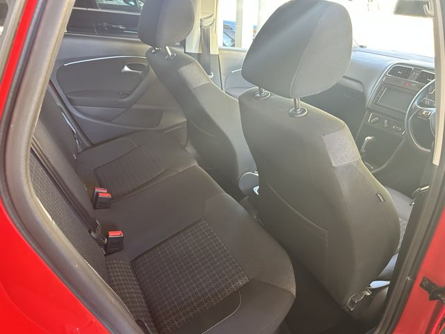 VolksWagen POLO 2014-09 18499-11