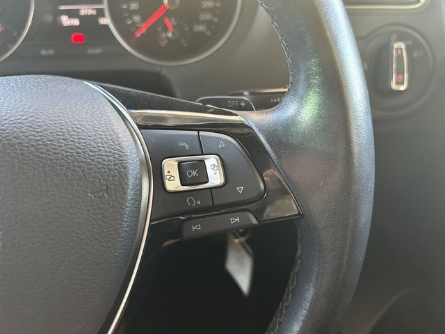 VolksWagen POLO 2014-09 18499-21
