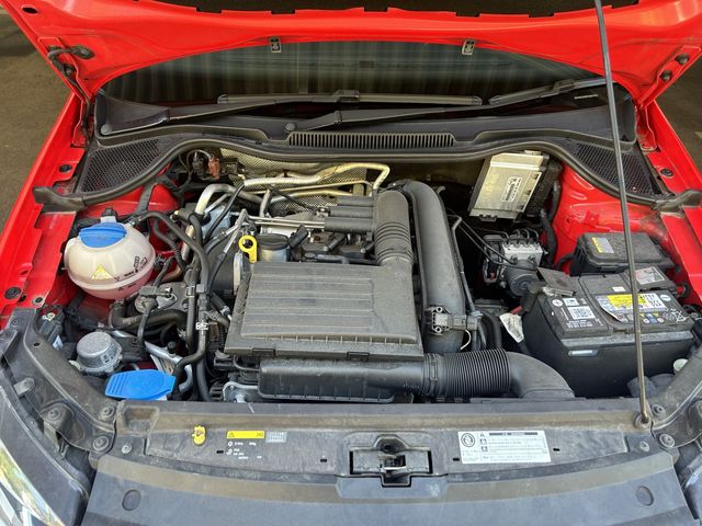 VolksWagen POLO 2014-09 18499-25