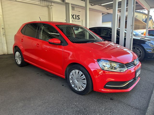 VolksWagen POLO 2014-09 18499-0