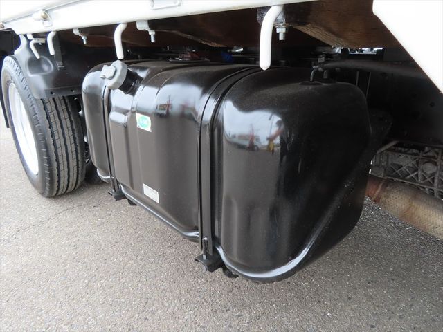 Nissan ATLAS 2005-05 3143-27