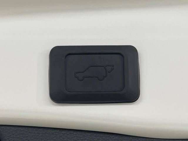 Toyota RAV4 2019-06 19007-7