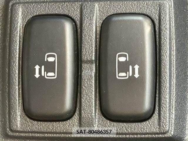 Mitsubishi DELICA D5 2013-07 373008-5