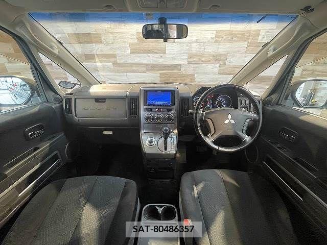 Mitsubishi DELICA D5 2013-07 373008-1