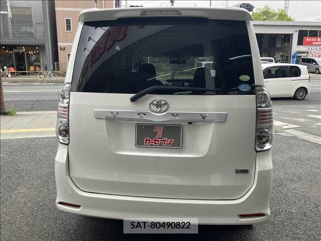 Toyota VOXY 2009-09 289184-7