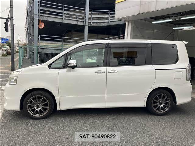 Toyota VOXY 2009-09 289184-5