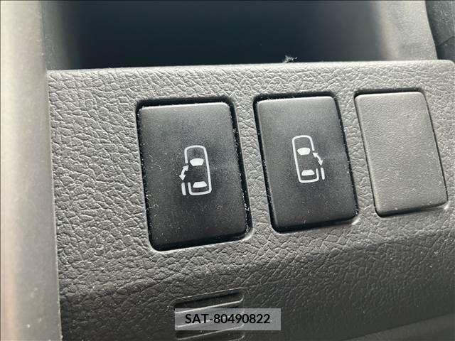 Toyota VOXY 2009-09 289184-18