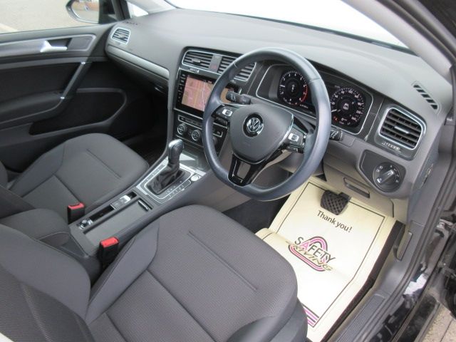 VolksWagen GOLF 2019-12 185249-14