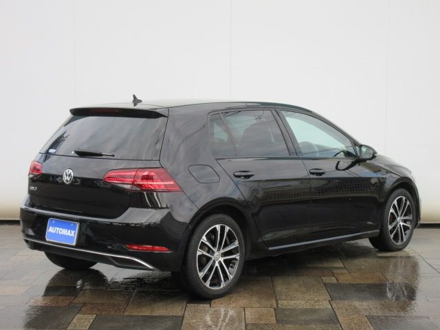 VolksWagen GOLF 2019-12 185249-2