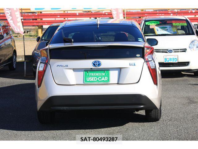 Toyota PRIUS 2016-06 205756-6