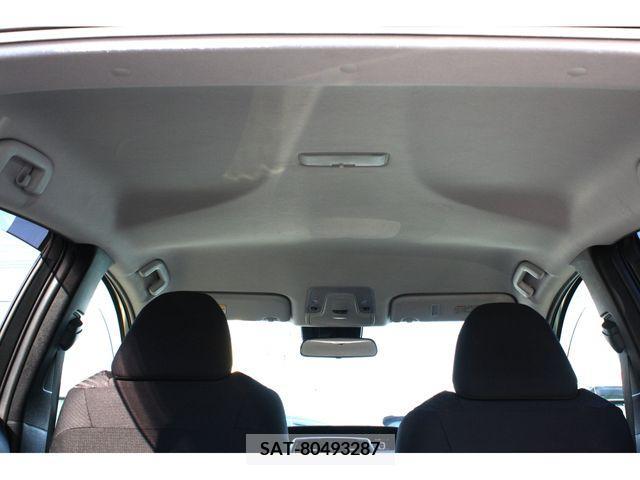 Toyota PRIUS 2016-06 205756-19