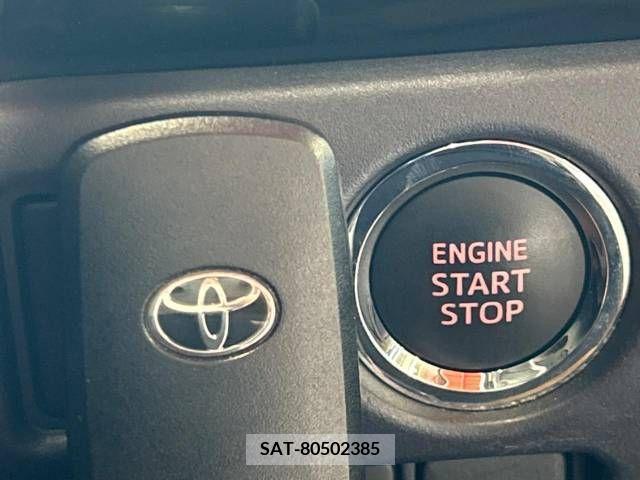 Toyota VOXY 2017-03 370495-7