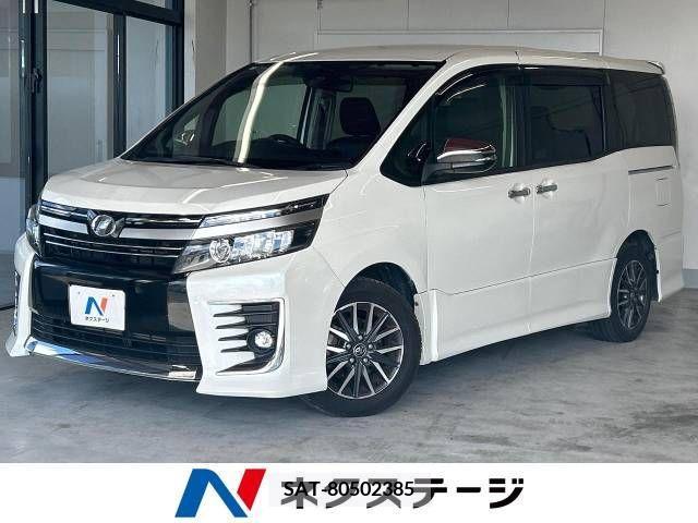 Toyota VOXY 2017-03 370495-0