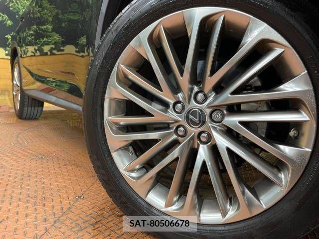 Lexus RX 2020-03 275843-12