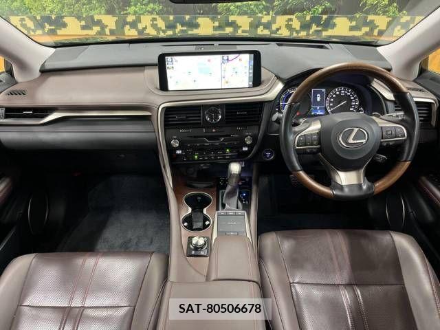 Lexus RX 2020-03 275843-1