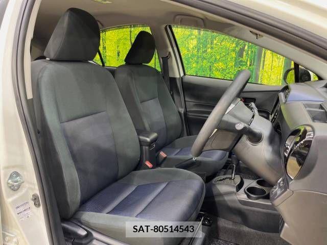 Toyota AQUA 2015-12 260486-8