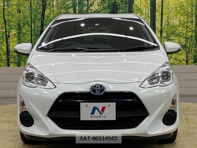 Toyota AQUA 2015-12 260486-14