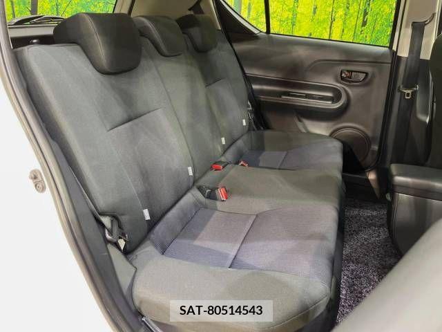 Toyota AQUA 2015-12 260486-9