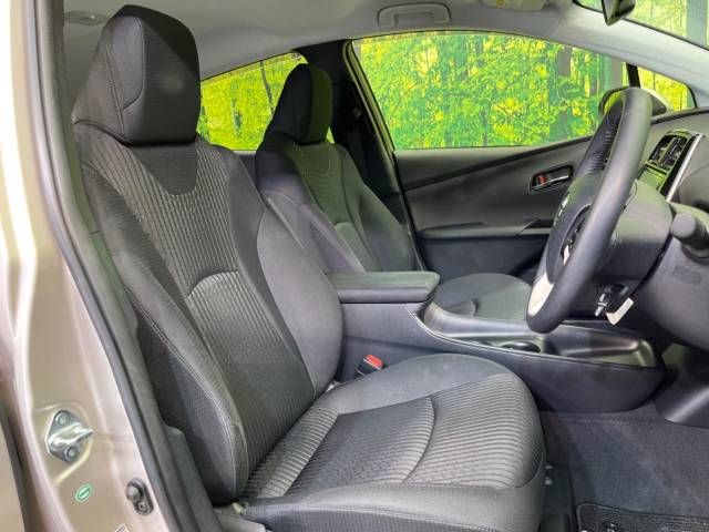 Toyota PRIUS 2017-03 185886-8