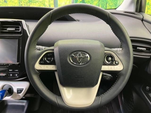 Toyota PRIUS 2017-03 185886-11
