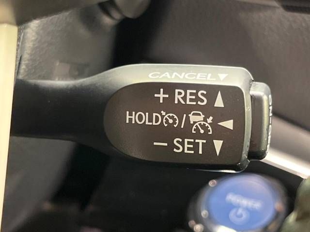 Toyota PRIUS 2017-03 185886-4