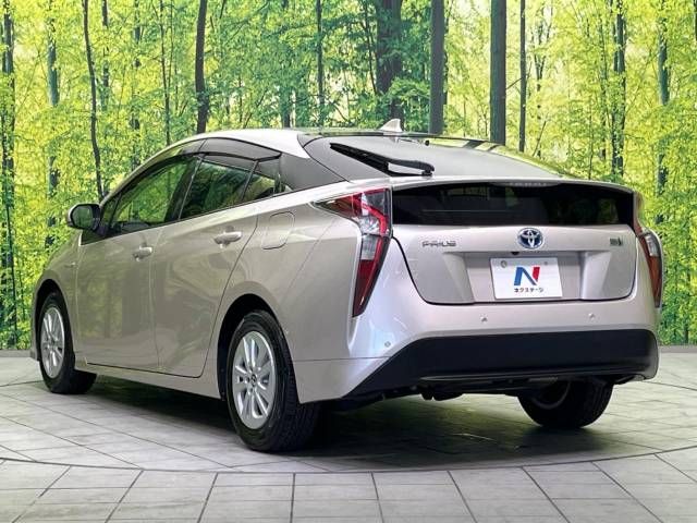 Toyota PRIUS 2017-03 185886-17