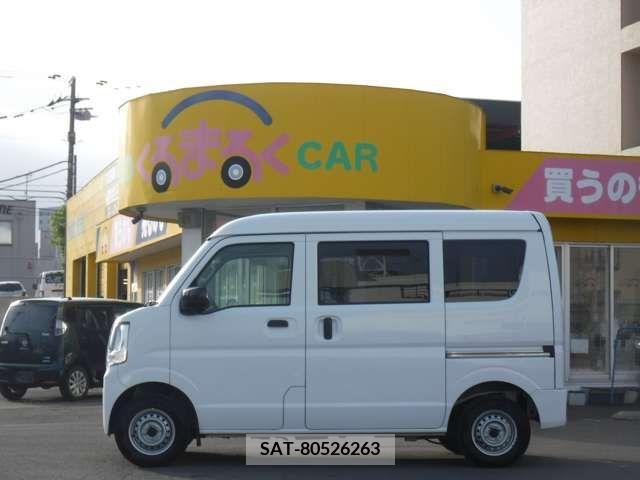 Suzuki EVERY 2023-03 379681-18