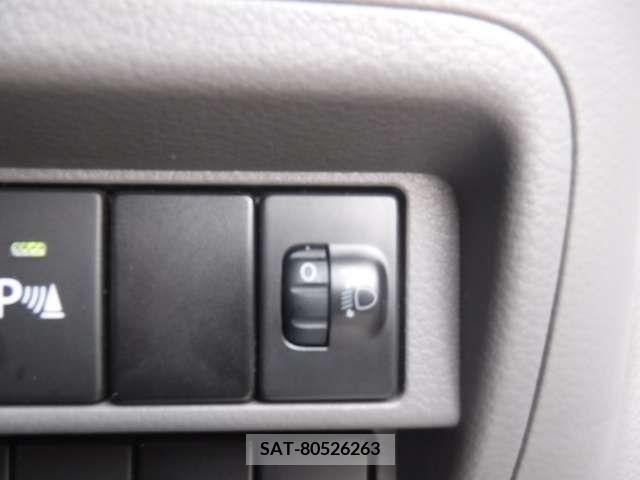 Suzuki EVERY 2023-03 379681-9
