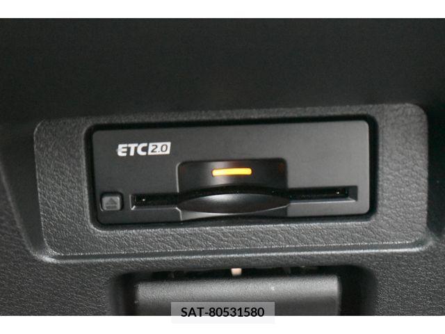 Nissan AURA 2021-06 239453-11