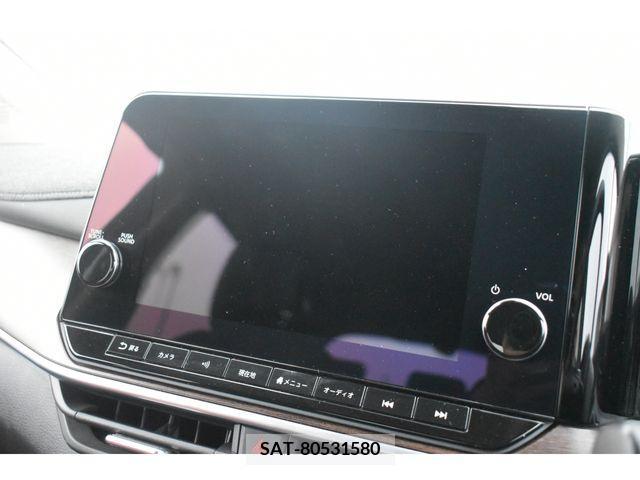 Nissan AURA 2021-06 239453-3