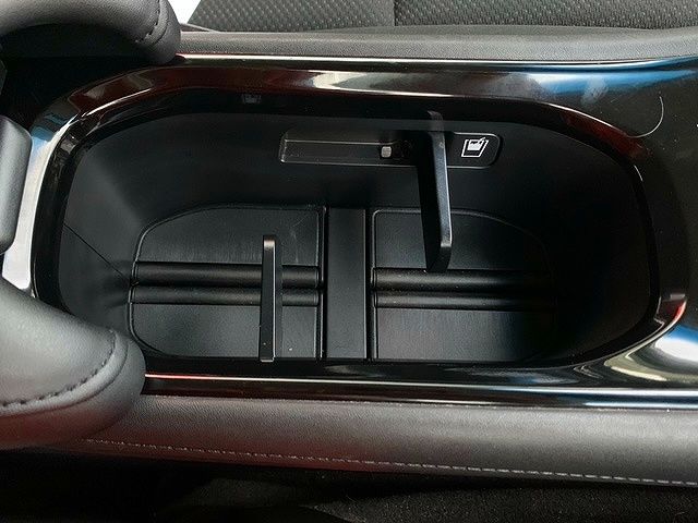 Honda VEZEL 2017-03 862-17