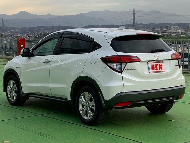 Honda VEZEL 2017-03 862-8